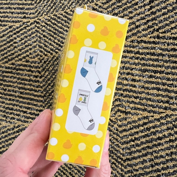 Peeps Easter crew socks - 2 pack - new in box - Picture 2 of 5